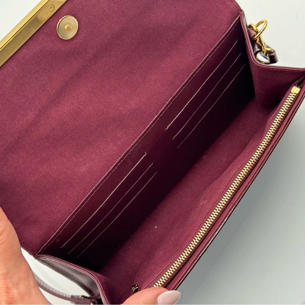 (SOLD) Louis Vuitton Vernis Patent Leather Amarante Shoulder Bag - Picture 8 of 11